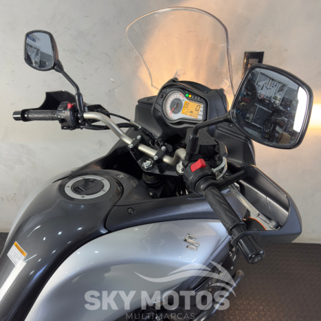 SUZUKI V-Strom DL 650 , Foto 10