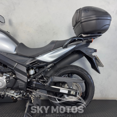 SUZUKI V-Strom DL 650 , Foto 12