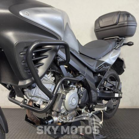 SUZUKI V-Strom DL 650 , Foto 14