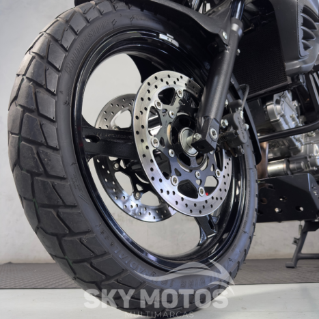 SUZUKI V-Strom DL 650 , Foto 17
