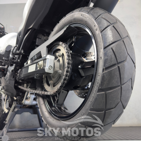 SUZUKI V-Strom DL 650 , Foto 20