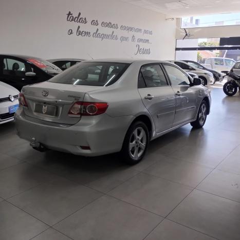 TOYOTA Corolla 1.6 16V 4P XLI AUTOMTICO, Foto 6