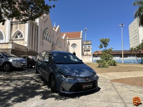 TOYOTA Corolla 1.8 16V 4P FLEX HBRIDO ALTIS AUTOMTICO CVT, Foto 2