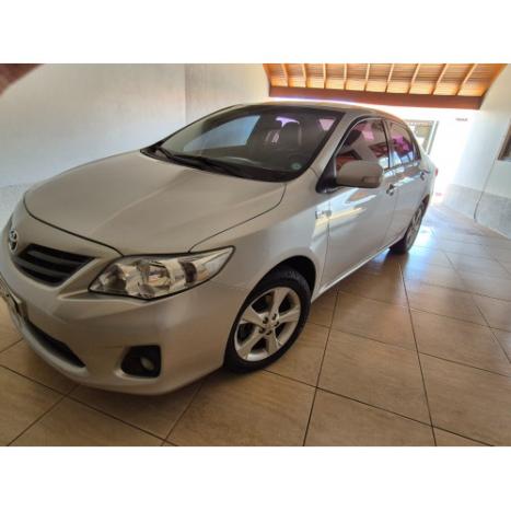 TOYOTA Corolla 2.0 16V 4P FLEX XEI DIRECT SHIFT AUTOMTICO CVT, Foto 4