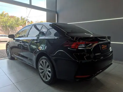 TOYOTA Corolla 2.0 16V 4P FLEX XEI DIRECT SHIFT AUTOMTICO CVT, Foto 9
