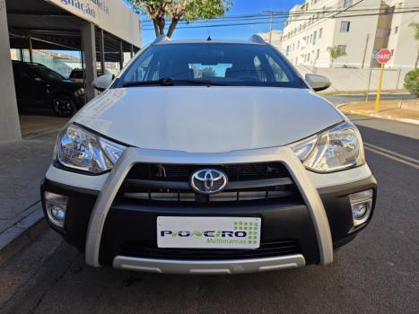 TOYOTA Etios Cross 1.5 16V 4P, Foto 7