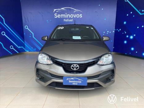 TOYOTA Etios Hatch 1.3 16V 4P FLEX X, Foto 2