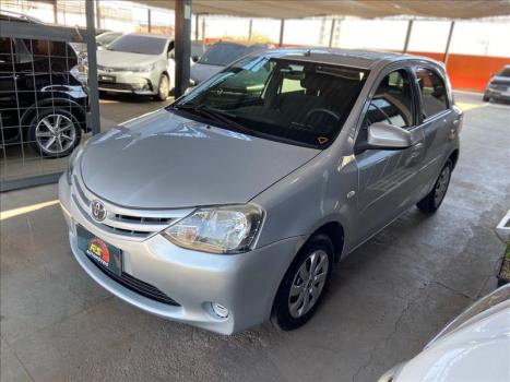 TOYOTA Etios Hatch 1.5 16V 4P FLEX XS, Foto 1