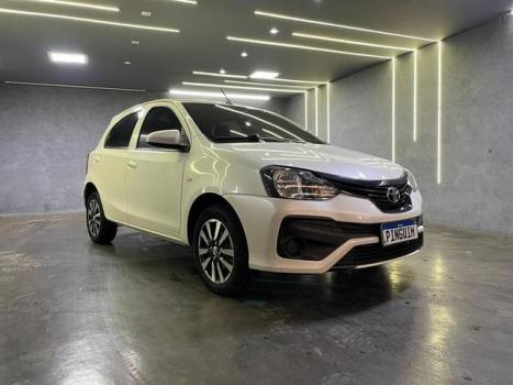 TOYOTA Etios Hatch 1.3 16V 4P FLEX X, Foto 6