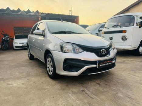 TOYOTA Etios Hatch 1.3 16V 4P FLEX X, Foto 5