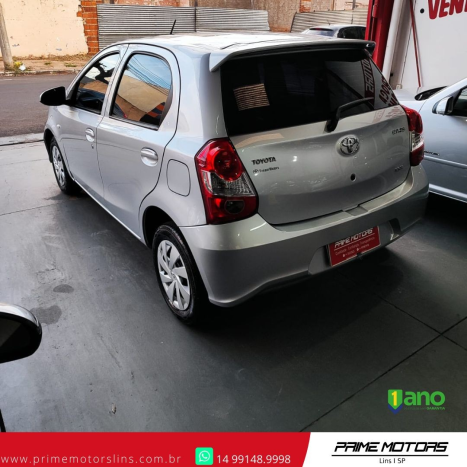 TOYOTA Etios Hatch 1.3 16V 4P FLEX X, Foto 7