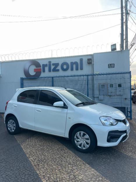 TOYOTA Etios Hatch 1.5 16V 4P FLEX XS AUTOMTICO, Foto 2