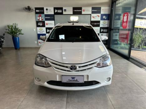 TOYOTA Etios Hatch 1.5 16V 4P FLEX XS, Foto 2