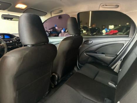 TOYOTA Etios Hatch 1.5 16V 4P FLEX XS, Foto 10