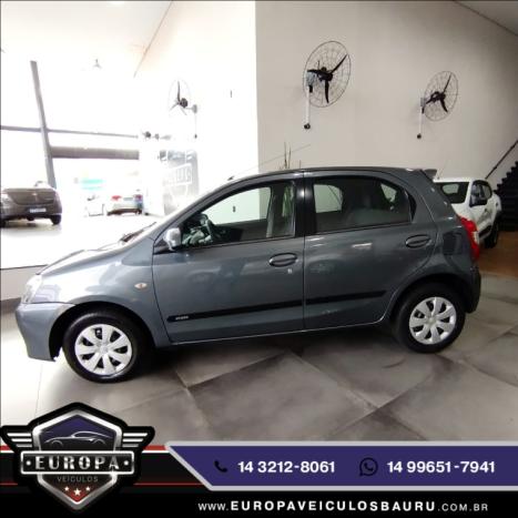 TOYOTA Etios Hatch 1.5 16V 4P FLEX XS, Foto 3