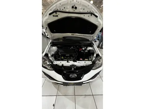 TOYOTA Etios Hatch 1.3 16V 4P FLEX X, Foto 6