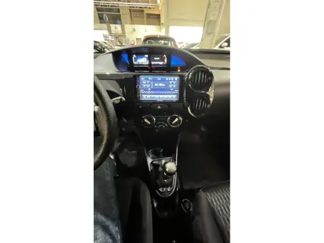 TOYOTA Etios Hatch 1.3 16V 4P FLEX X, Foto 9