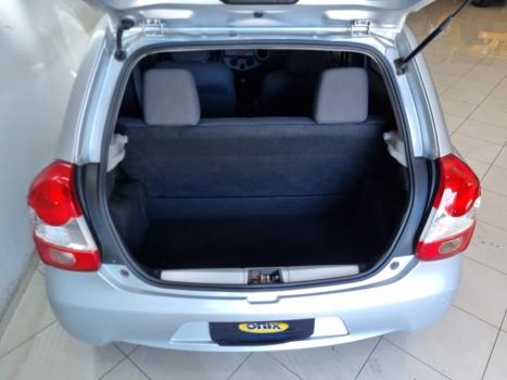 TOYOTA Etios Hatch 1.3 16V 4P FLEX, Foto 10