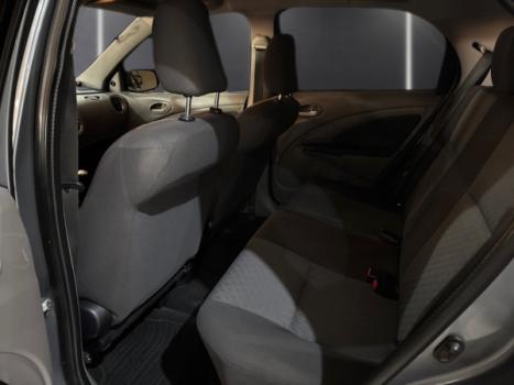 TOYOTA Etios Hatch 1.5 16V 4P FLEX XLS, Foto 10