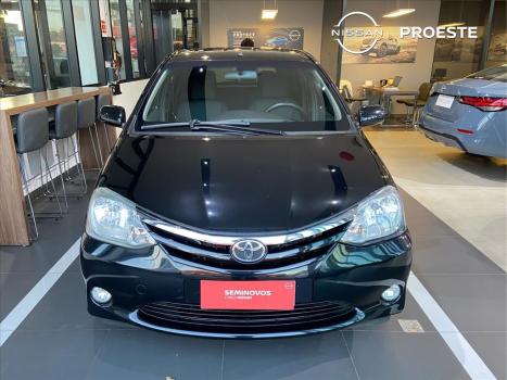 TOYOTA Etios Hatch 1.5 16V 4P FLEX XLS, Foto 2