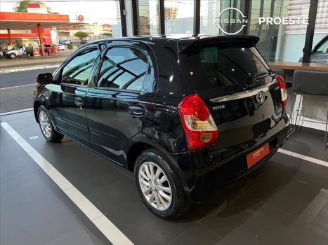 TOYOTA Etios Hatch 1.5 16V 4P FLEX XLS, Foto 4