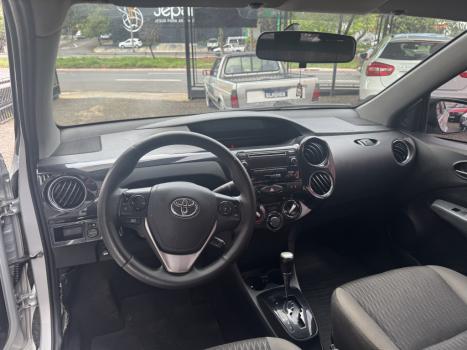 TOYOTA Etios Sedan 1.5 16V 4P FLEX XS, Foto 2