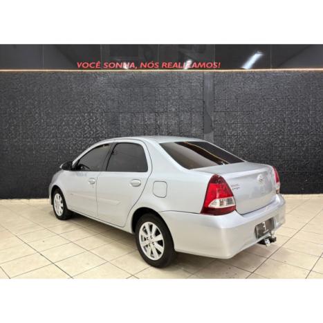 TOYOTA Etios Sedan 1.5 16V 4P FLEX X PLUS AUTOMTICO, Foto 3