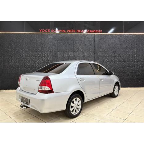 TOYOTA Etios Sedan 1.5 16V 4P FLEX X PLUS AUTOMTICO, Foto 4