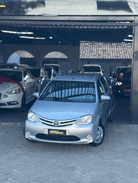 TOYOTA Etios Sedan 1.5 16V 4P FLEX X, Foto 3
