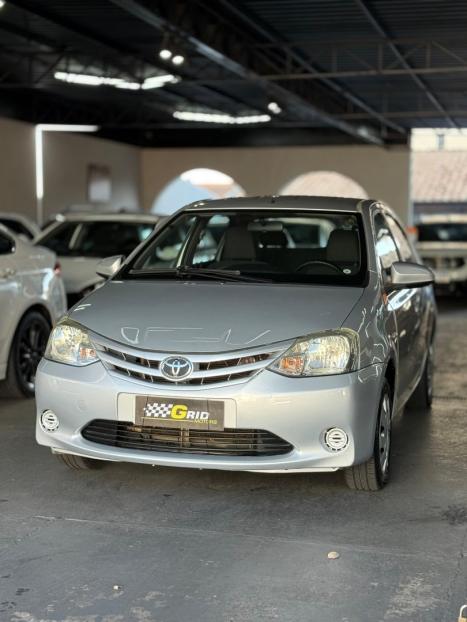 TOYOTA Etios Sedan 1.5 16V 4P FLEX X, Foto 8