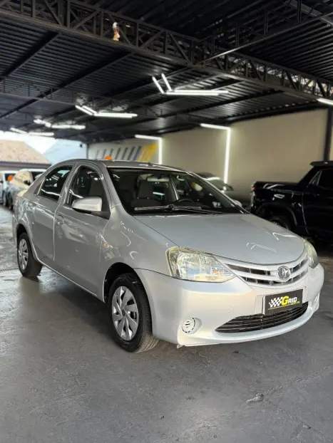 TOYOTA Etios Sedan 1.5 16V 4P FLEX X, Foto 15