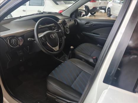 TOYOTA Etios Sedan 1.5 16V 4P FLEX XS, Foto 4