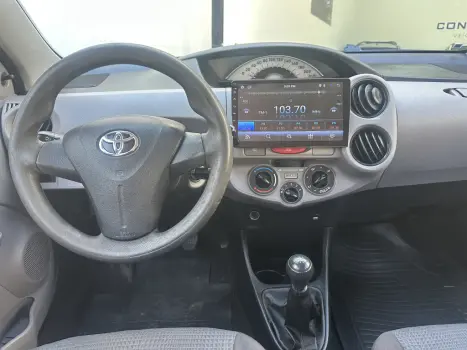 TOYOTA Etios Sedan 1.5 16V 4P FLEX X, Foto 4