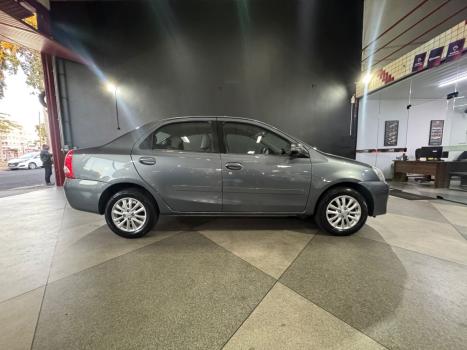 TOYOTA Etios Sedan 1.5 16V 4P FLEX XLS, Foto 2