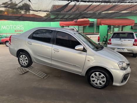 TOYOTA Etios Sedan 1.5 16V 4P FLEX XS, Foto 3