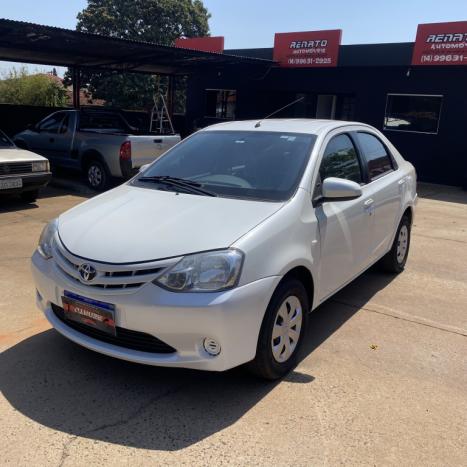 TOYOTA Etios Sedan 1.5 16V 4P FLEX XS, Foto 3