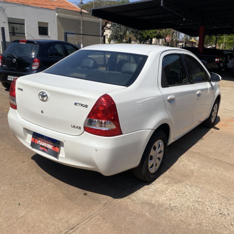 TOYOTA Etios Sedan 1.5 16V 4P FLEX XS, Foto 5