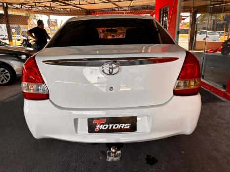 TOYOTA Etios Sedan 1.5 16V 4P FLEX XLS, Foto 6