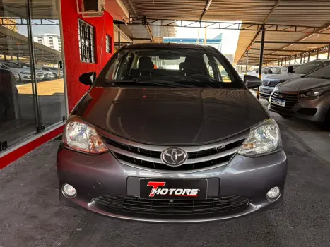 TOYOTA Etios Sedan 1.5 16V 4P FLEX XS, Foto 3