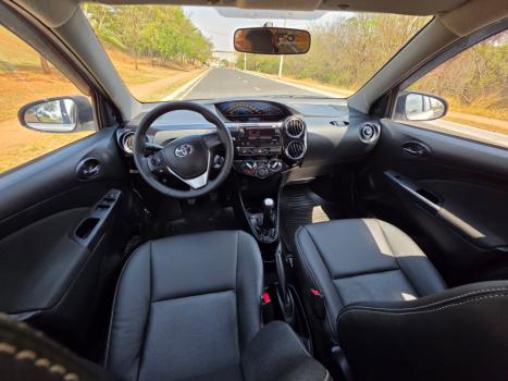 TOYOTA Etios Sedan 1.5 16V 4P FLEX XLS, Foto 13