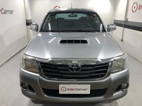 TOYOTA Hilux Caminhonete 3.0 4P SR 4X4 TURBO DIESEL CABINE DUPLA AUTOMTICO, Foto 2