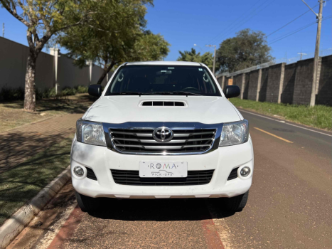 TOYOTA Hilux Caminhonete 3.0 4P 4X4 DIESEL CABINE DUPLA, Foto 6