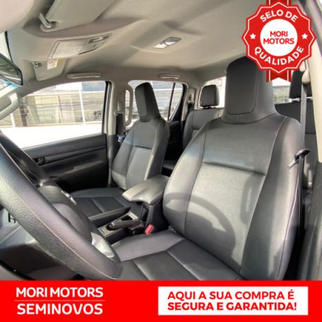 TOYOTA Hilux Caminhonete 2.8 16V 4P POWER PACK TURBO DIESEL 4X4 CABINE DUPLA, Foto 9