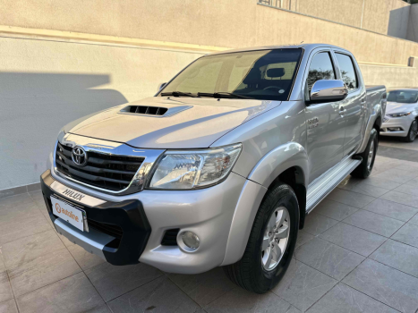 TOYOTA Hilux Caminhonete 3.0 16V 4P 4X4 SRV TURBO DIESEL CABINE DUPLA AUTOMTICO, Foto 3