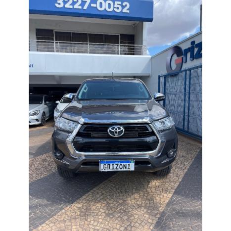 TOYOTA Hilux Caminhonete 2.8 16V SRV 4X4 DIESEL CABINE DUPLA AUTOMTICO, Foto 3