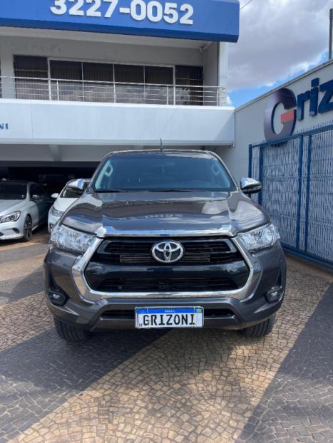 TOYOTA Hilux Caminhonete 2.8 16V SRV 4X4 DIESEL CABINE DUPLA AUTOMTICO, Foto 3