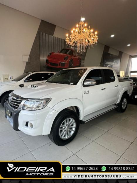 TOYOTA Hilux Caminhonete 3.0 4P 4X4 SRV TURBO DIESEL CABINE DUPLA AUTOMTICO, Foto 3