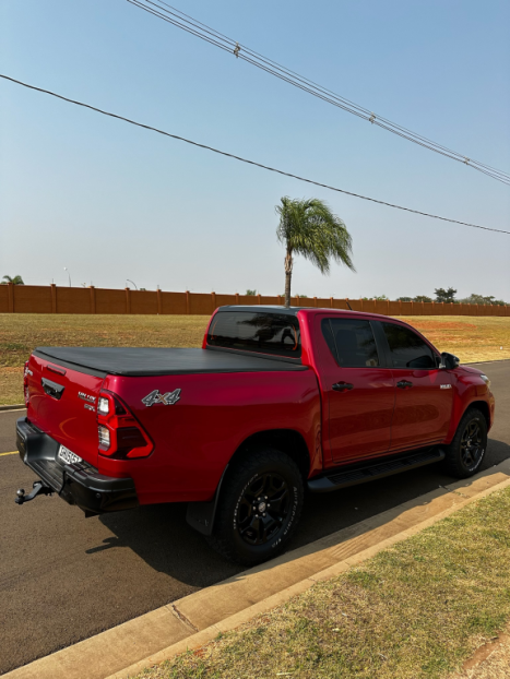 TOYOTA Hilux Caminhonete 2.8 16V 4P SRX DIESEL CABINE DUPLA, Foto 5