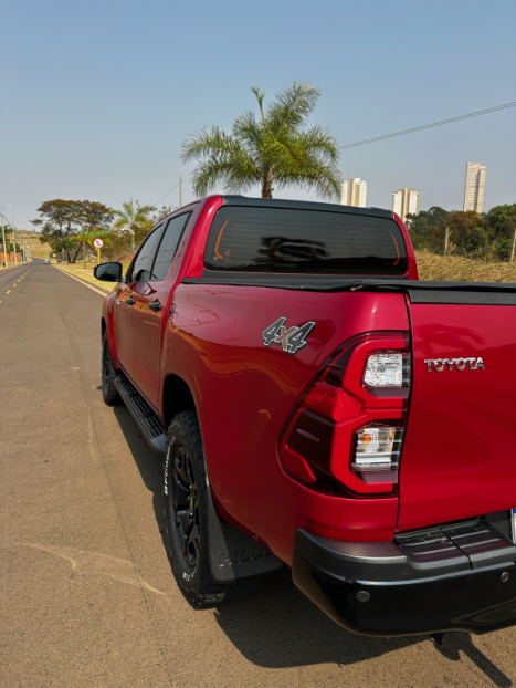 TOYOTA Hilux Caminhonete 2.8 16V 4P SRX DIESEL CABINE DUPLA, Foto 8