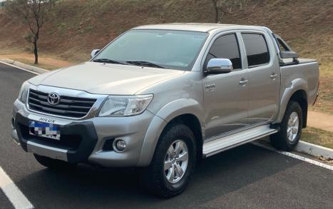 TOYOTA Hilux Caminhonete 2.7 16V 4P SRV FLEX CABINE DUPLA AUTOMTICO, Foto 4